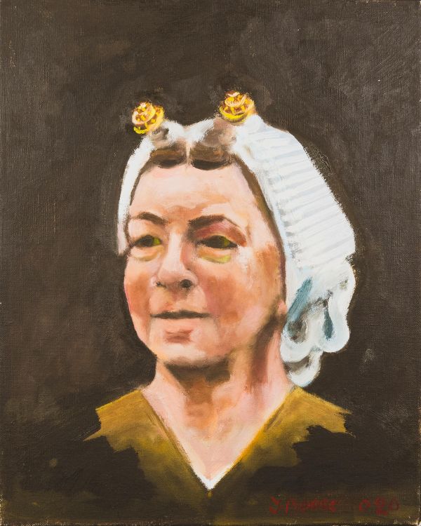 Portrait d’une femme avec couvre‑chef traditionnel hollandais sur fond sombre